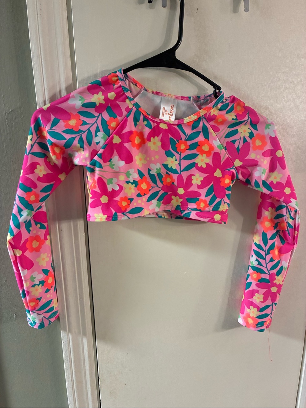 Cat and Jack Girls Pink Floral Long Sleeve Rashguard Swim Shirt Size M Medium 8